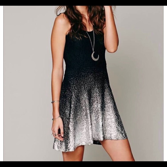 Free People Dresses & Skirts - FREE PEOPLE EUC Ombré Foil Fit & Flare Mini Dress